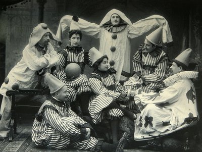 Divadelní kompozice. Platinotypie od Petra Petroviče Pavlova (1860-1925) od Petr Petrovich Pavlov