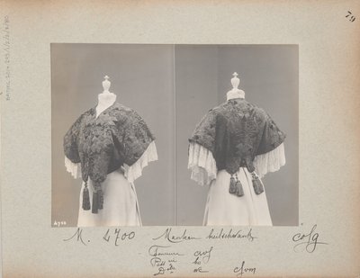 Stránka alba: House of Worth, bunda od Photographer French