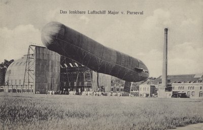 Říditelná vzducholoď Augusta von Parsevala (černobílá fotografie) od Photographer German