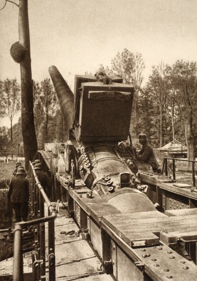 Dělo namontované na liště s rychlým nabíjením (černobílá fotografie) od Photographer German