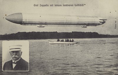 Graf Ferdinand von Zeppelin a jedna z jeho vzducholodí (č/b foto) od Photographer German