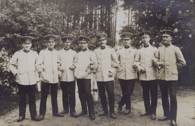 Skupina důstojníků německé armády (č/b foto) od Photographer German