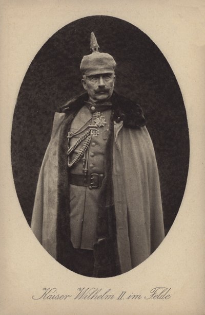 Německý císař Wilhelm II ve vojenské uniformě (černobílá fotografie) od Photographer German