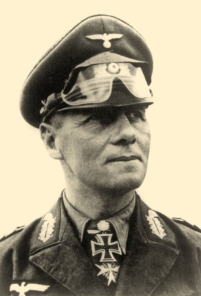 Portrét generála Erwina Rommela kolem roku 1942 (černobílá fotografie) od Photographer German