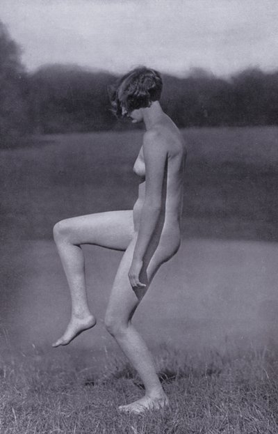 Krásné tělo, tělesná kultura pro ženy (černobílá fotografie) od Photographer German