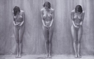 Krásné tělo, tělesná kultura pro ženy (černobílá fotografie) od Photographer German