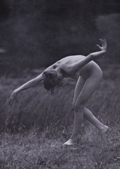 Krásné tělo, tělesná kultura pro ženy (černobílá fotografie) od Photographer German