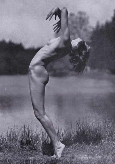 Krásné tělo, tělesná kultura pro ženy (černobílá fotografie) od Photographer German