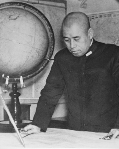 Admirál Yamamoto (černobílá fotografie) od Photographer Japanese