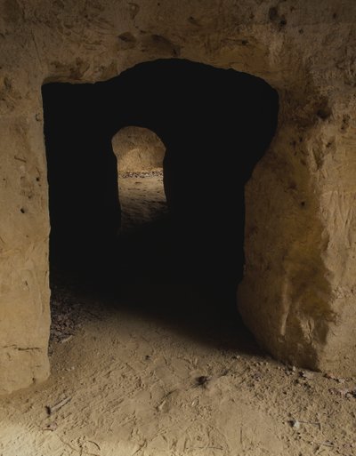Porsennův labyrint, etruská síť podzemních chodeb, Chiusi, Toskánsko, Itálie od Blaise Nicolas Le Sueur
