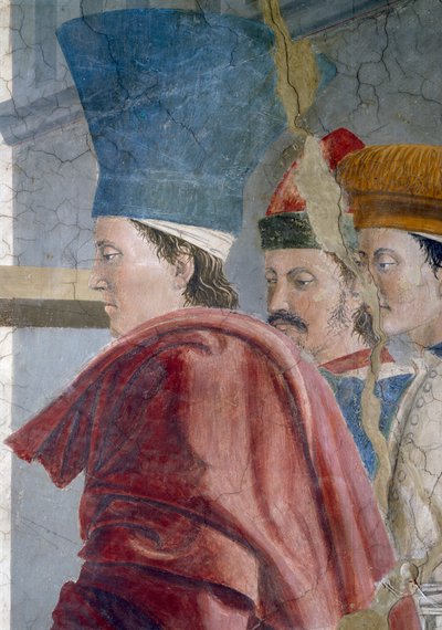 Legenda o pravém kříži, ověření pravého kříže, detail tří mužských sluhů, dokončená freska z roku 1464 od Piero della Francesca