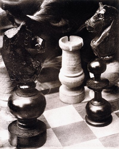 After a Game of Chess, c.1930 (olejprint) od Pierre Dubreuil