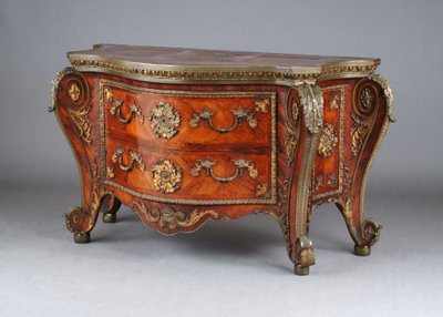Commode, cca 1760-75 (palisandr a zlacený bronz) od Pierre Langlois