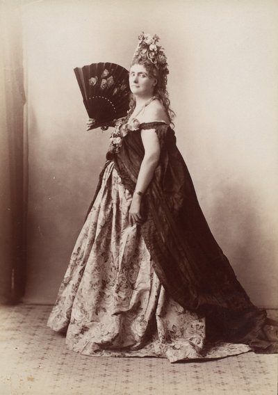 [Hraběnka z Castiglione, ze série růží], 1895. od Pierre Louis Pierson