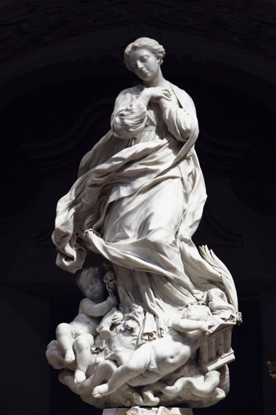 Neposkvrněné početí, Santa Maria Immaculate umístěná na oltáři scénografické kaple 1669-70 (mramor) od Pierre Puget