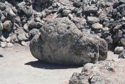 Kamenořezba obličeje, pozdní poklasická doba od Pre Columbian