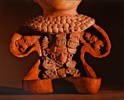 Figurka s odnímatelnou přední částí, Teotihuacan Culture (keramika) (detail 394483) od Pre Columbian Pre Columbian