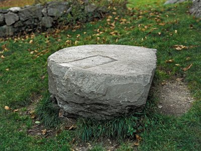 Civilizace Camunni, Prehistorie: obětní oltář. Období mezi neolitem a dobou bronzovou. Capo di Ponte, Národní park Naquane Rock Carvings, Valcamonica, Val Camonica, Itálie od Prehistoric Prehistoric