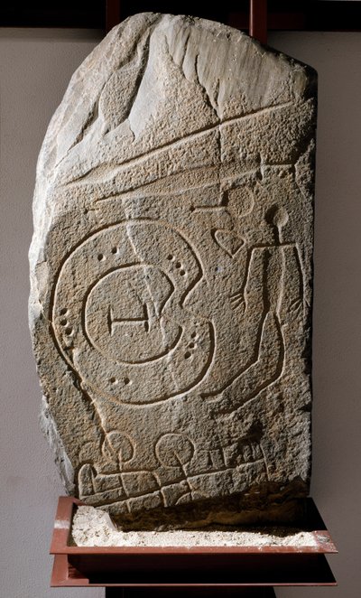 Iberická stéla válečníka Solana de Cabanas. 8.-6. století před naším letopočtem od Prehistoric Prehistoric