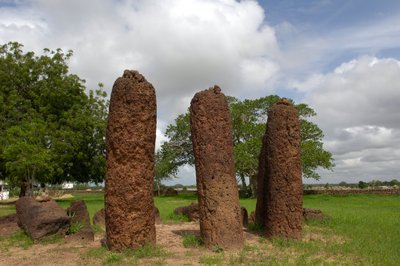 Pravěk: Megalitický kruh kamenů z Wassu, Gambie (foto) od Prehistoric Prehistoric
