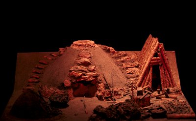 Prehistorie: rekonstrukce kovárny z doby železné. Saint Germain en Laye, Muzeum starožitností od Prehistoric Prehistoric