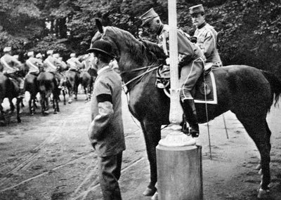 King Christian IX 1818-1906 s plukovníkem Kjor z dánských husarů, 1908. od Queen Alexandra