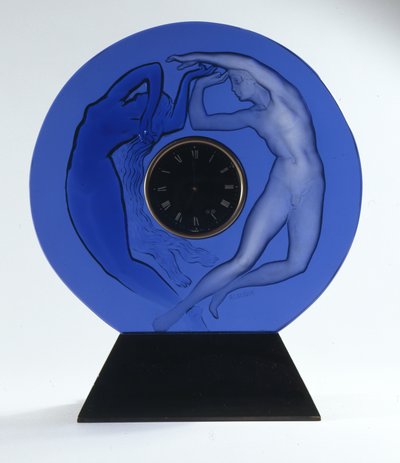 Le Jour et la Nuit (Den a noc), 1926 (skleněná obruba hodin) od Rene Jules Lalique