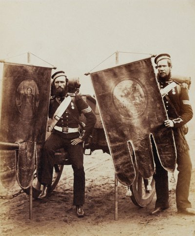 Rotný seržant Christy a seržant McGifford, Royal Artillery, 1856 (sépiová fotografie) od Robert Howlett