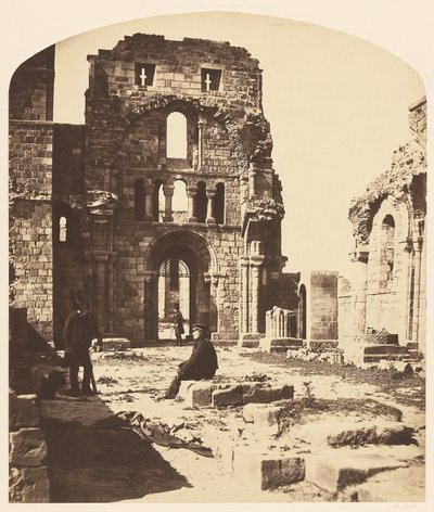Interiér, převorství Lindisfarne, západní konec od Roger Fenton