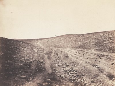 Údolí stínu smrti od Roger Fenton