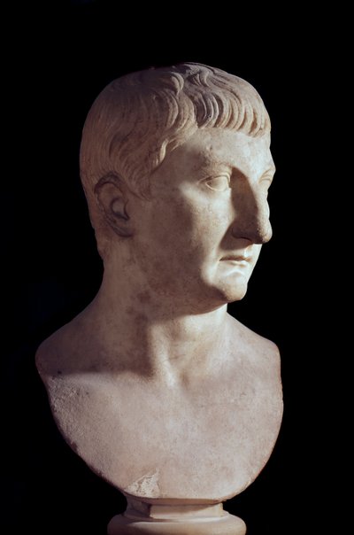 Busta Drusa Mladého (zemřel 23 n. l.), syna římského císaře Tibera (Tiberio Claudio Nerone, 42 př. n. l.-37 n. l.). Mramorová socha. 1. století našeho letopočtu. Paříž, muzeum Louvre od Roman