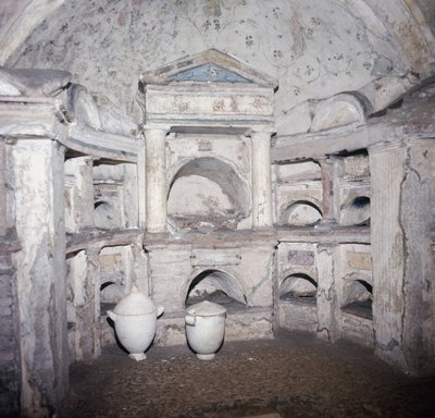 Columbarium - Hrob Pomponius Hylax od Roman
