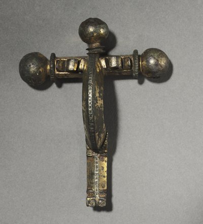 Kuše Fibula, cca 350-400 (bronz, zlaceno-bronz, stříbro a niello) od Roman