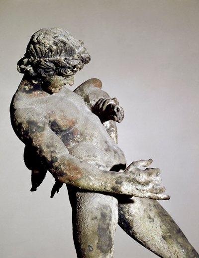 Detail fauna (bronzová socha od Roman