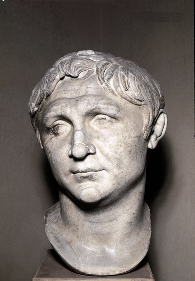 Portrét Pompeia Velikého (mramorová socha) od Roman