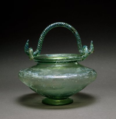 Římské umění: bikónická váza. 1. století našeho letopočtu. Z La Antigua Diam. 12 cm Národní muzeum římského umění Merida, Španělsko od Roman