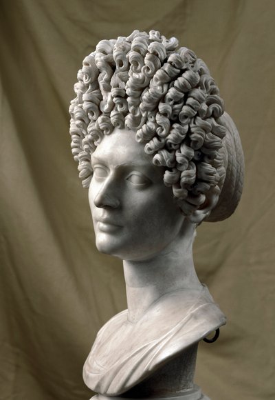 Římské umění: portrét dámy z flaviovského období. 80-100 našeho letopočtu. Mramorová socha. Ztlumit. 38 cm. Řím, Musei Capitolini od Roman