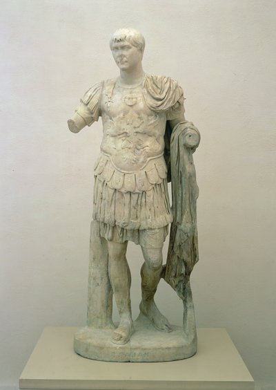 Socha císaře Trajána (asi 53-117) Antoninské období, asi 120 našeho letopočtu (pentelský mramor) od Roman