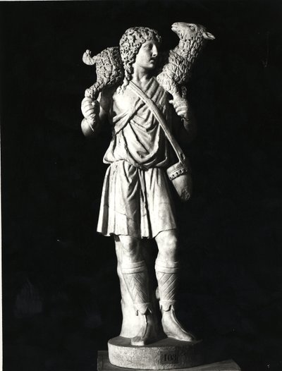 Dobrý pastýř, raně křesťanské období (mramor) (černobílá fotografie) od Roman