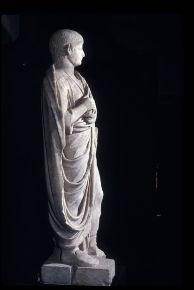 Togate socha mladého Nera, cca 50 AD (mramor) od Roman