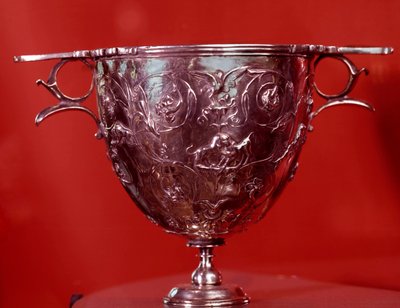 Tresor de Boscoreale: cantharic (váza na pití) s listy platanů. Konec 1. století před naším letopočtem- 1. století našeho letopočtu. Slunce 0,17 m. Paříž, muzeum Louvre od Roman
