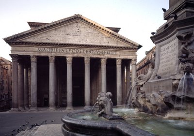 Pohled na Pantheon, 27-125 našeho letopočtu od Roman
