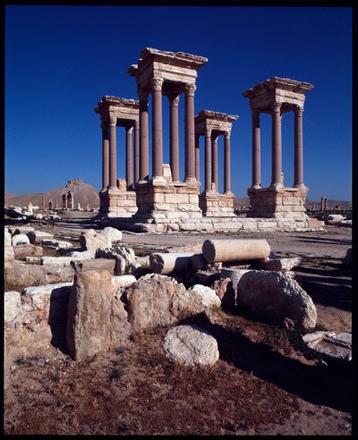 Pohled na tetrapylon (fotografie) od Roman