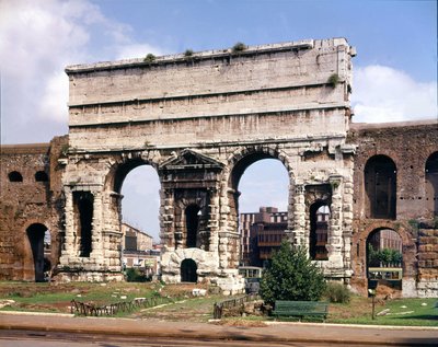 Pohled na bránu maggiore (major), to je místo, kde Claudův akvadukt končí v roce 38 ap. JC., Řím. od Roman