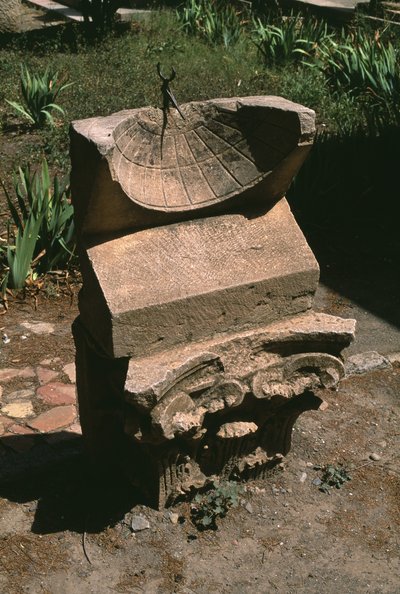Sluneční hodiny, vrcholné císařské období (27 př. n. l. – 395 n. l.) od Roman Imperial Period