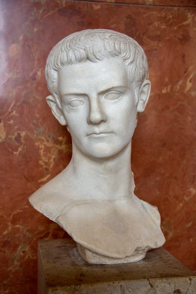 Art Řím Busta císaře Caliguly (12 - 41 n. l.) Mramor od Roman Roman