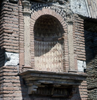 Casa del Laraire (Lararium) v Ostii (Ostia), v blízkosti Říma. od Roman Roman