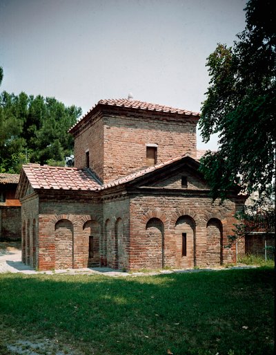 Mauzolea Galla Placidia (390-450), římský císař. cca 425 Ravenna Itálie od Roman Roman