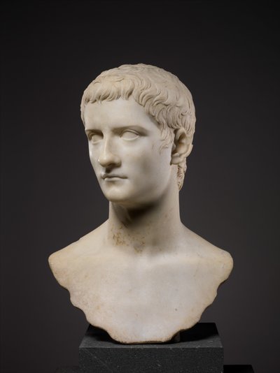 Portrétní busta císaře Gaia, známého jako Caligula, 37-41 našeho letopočtu (mramor) od Roman Roman