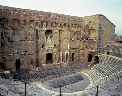 Římské umění: pohled na římské divadlo města Orange (Vaucluse). od Roman Roman